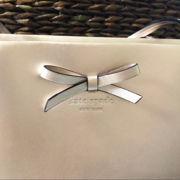 ♠️SOLD♠️ - Picture 3 of 6